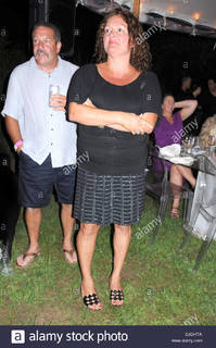 Aida Turturro feet photo 10