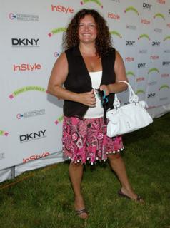 Aida Turturro feet photo 1