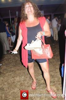 Aida Turturro feet photo 4