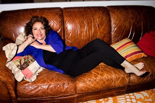 Aida Turturro feet photo 1