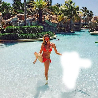 Aida Yespica feet photo thumbnail