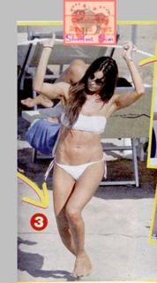 Aida Yespica feet photo thumbnail