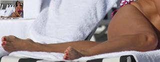 Aida Yespica feet photo thumbnail