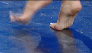 Aida Yespica feet photo thumbnail