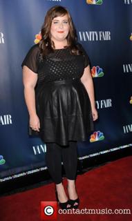 Aidy Bryant feet photo 2