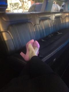 Aidy Bryant feet photo 10