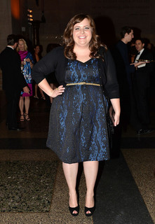 Aidy Bryant feet photo 7