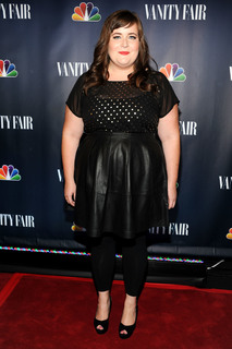 Aidy Bryant feet photo 1