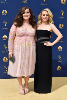 Aidy Bryant feet photo 5