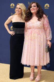 Aidy Bryant feet photo 8