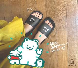 Aika Kobayashi feet photo 16