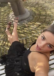Ailish Morrison feet photo 8