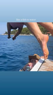 Ailish Morrison feet photo 1