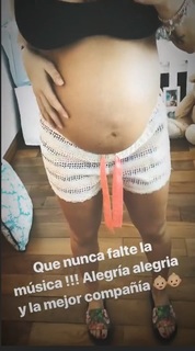 Ailén Bechara feet photo 6