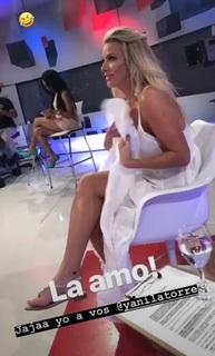 Ailén Bechara feet photo 5