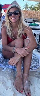 Ailén Bechara feet photo 10