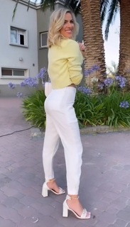 Ailén Bechara feet photo 9