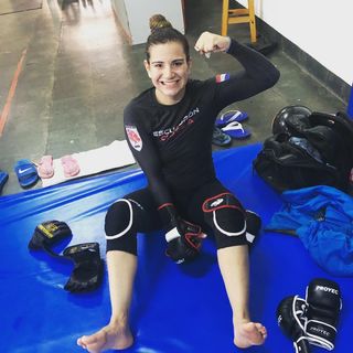 Ailín Pérez feet photo 1