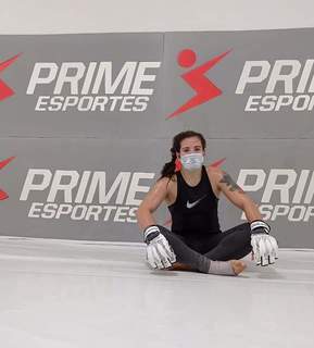 Ailín Pérez feet photo 18