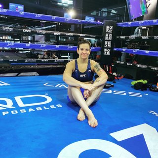 Ailín Pérez feet photo 19