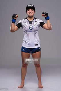 Ailín Pérez feet photo 11