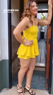 Ailín Pérez feet photo 5