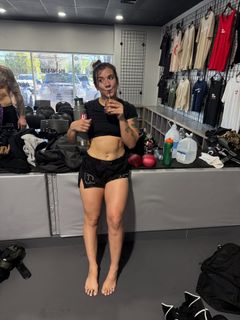Ailín Pérez feet photo 8