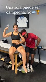 Ailín Pérez feet photo 8
