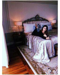Aima Baig feet photo 14