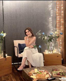 Aima Baig feet photo 11