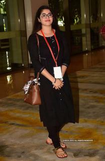 Aima Sebastian feet photo 14