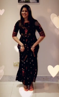 Aima Sebastian feet photo 9
