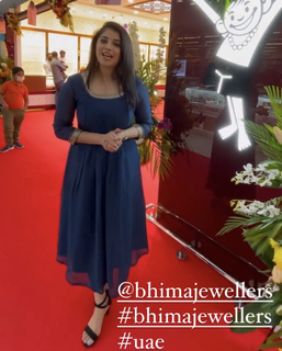Aima Sebastian feet photo 17
