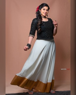 Aima Sebastian feet photo 8