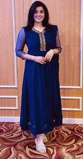 Aima Sebastian feet photo 18