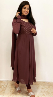 Aima Sebastian feet photo 10