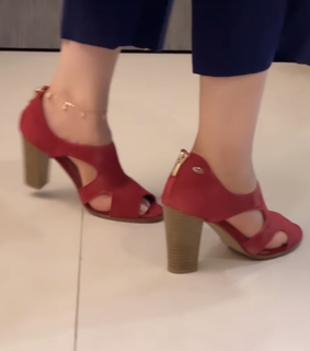 Aima Sebastian feet photo 8