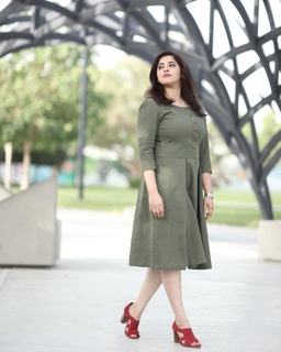 Aima Sebastian feet photo 4