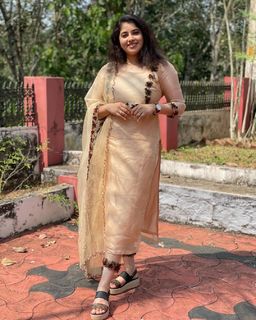 Aima Sebastian feet photo 20