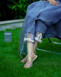 Aima Sebastian feet photo 10