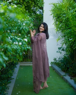 Aima Sebastian feet photo 20