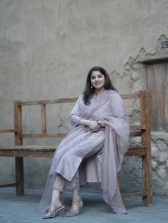 Aima Sebastian feet photo 1