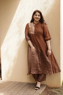 Aima Sebastian feet photo 5