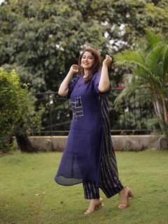 Aima Sebastian feet photo 2