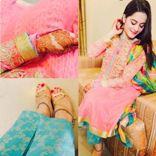 Aiman Khan feet photo 3
