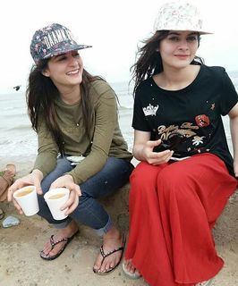 Aiman Khan feet photo 7
