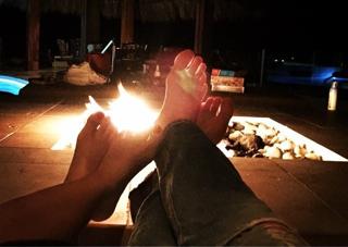 Aimee Carrero feet photo thumbnail