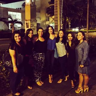 Aimee Carrero feet photo thumbnail