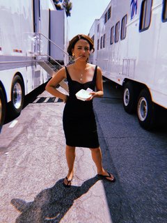 Aimee Carrero feet photo thumbnail