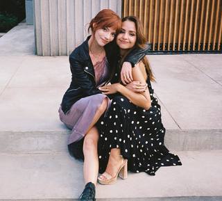 Aimee Carrero feet photo thumbnail